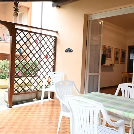 N295 - Numana, Trilocale A Due Passi Dal Centro